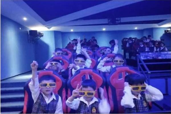 5D影院為什么不適合小孩子觀看？